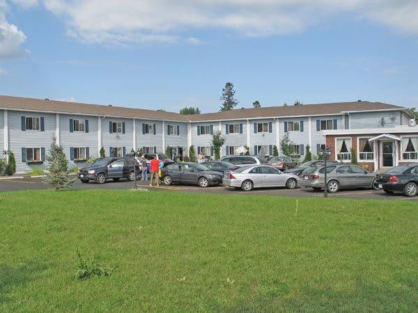 Super 8 By Wyndham Pembroke Hotel Exterior foto